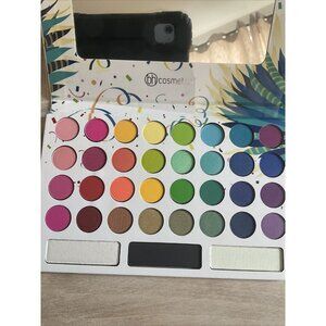 bh cosmetics take me back to Brazil 35 color eyeshadow palette new in box